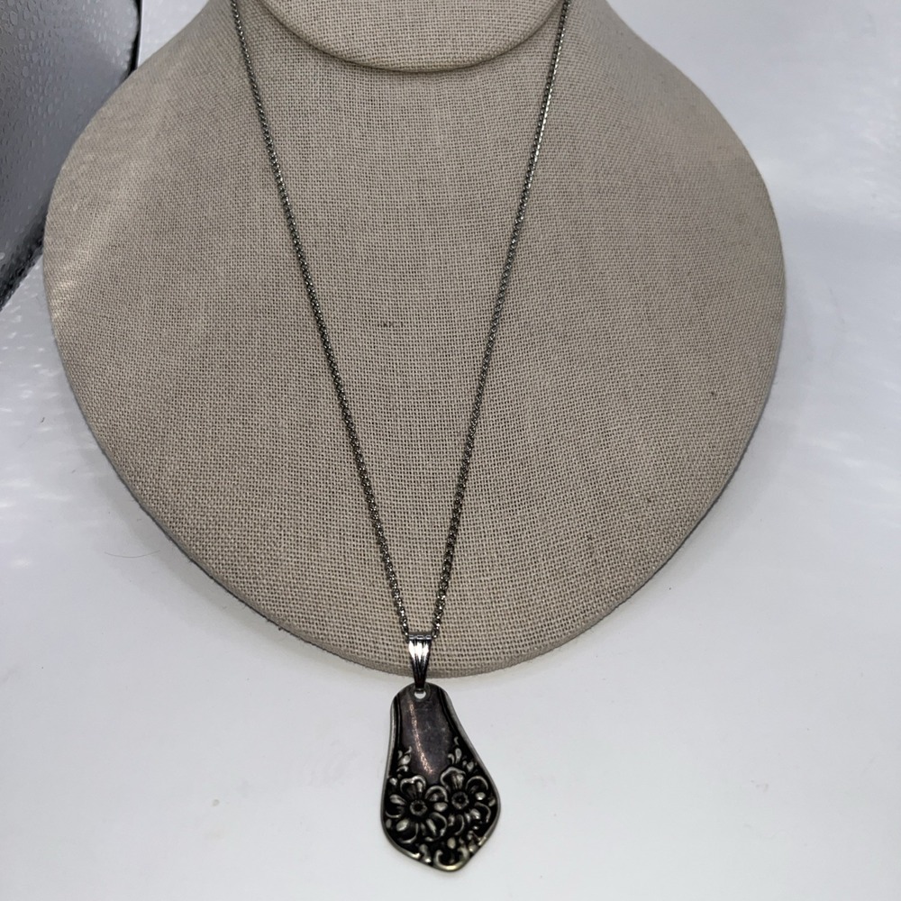 Vintage 1906 Wm Rogers Flower Spoon Handle Pendant Necklace Upcycled Silverplate